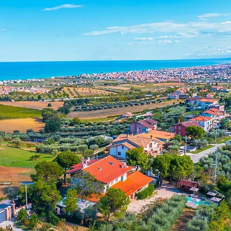Vista Allegra Pagoda - Con Piscina * Colonnella