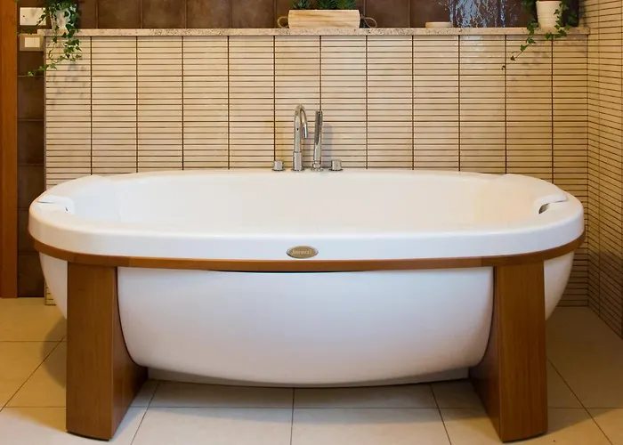 Vista Allegra Pagoda - Con Piscina Villa